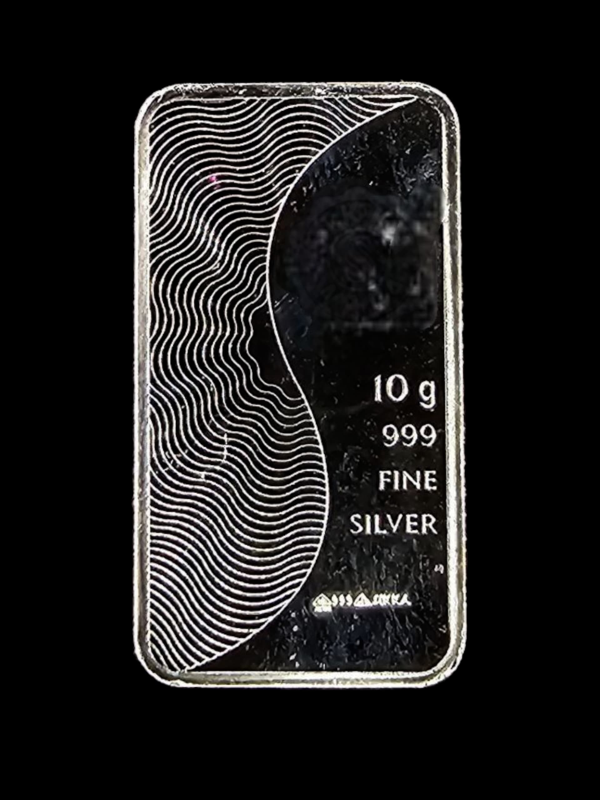 Divine Blessings in Pure Silver – 10g Ganpati Bappa Coin, Elegantly Encased in Secure Capsule Packaging.